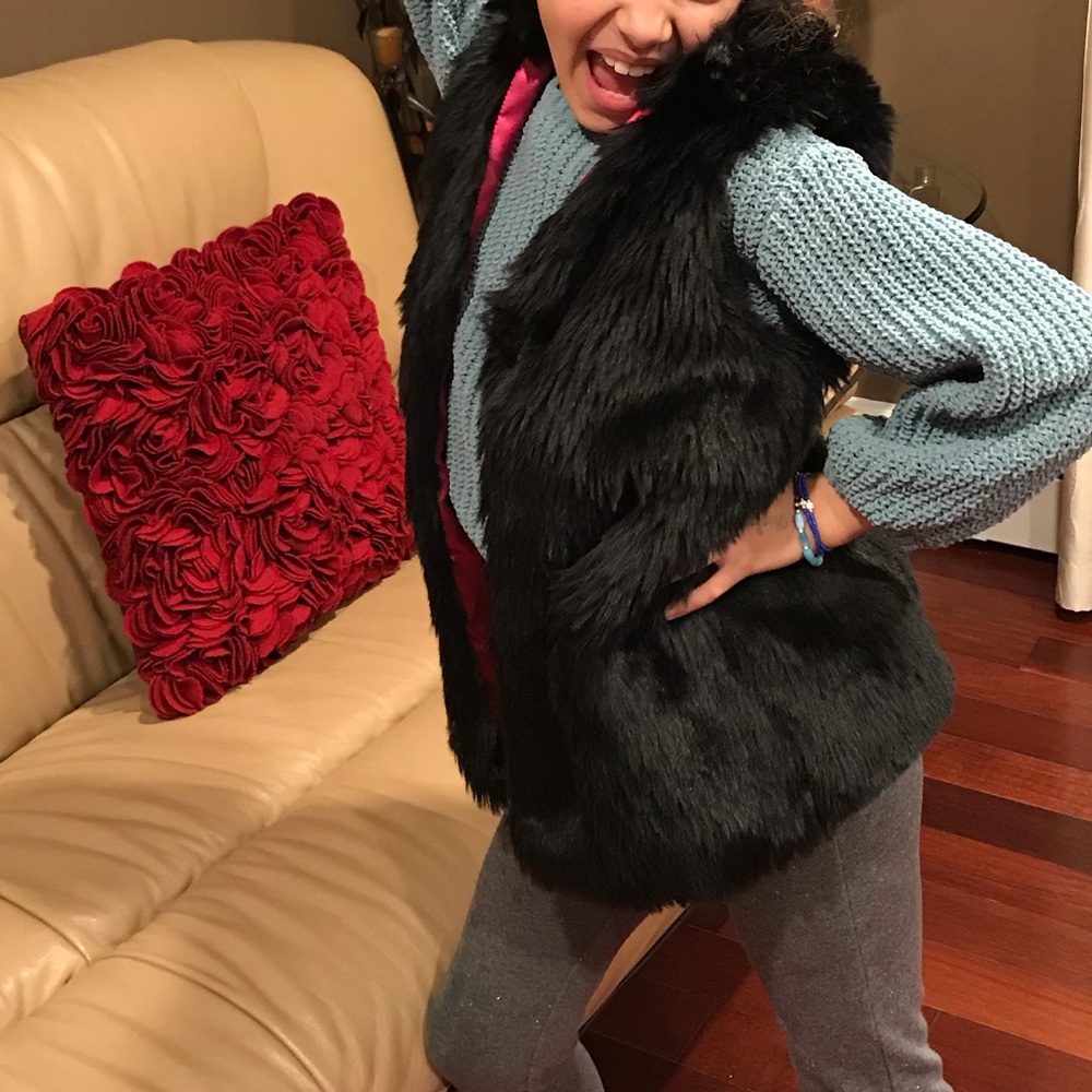 Lands’ End kids vest size 7-8